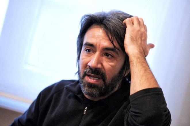 Habertrk televizyonunda konuan Demirkubuz, 2006 ylnda Kader adl filminin Antalya Film Festivali?nde En yi Film dln ald trende Nuri Bilge Ceylan?n bayldn hatrlatarak yle konutu:    "Hibir zaman sylendii gibi ok yakn arkada deildik. A kalsam ekmek paras isteyeceim biri deildi. Ama ite Semih Kaplanolu gibi ya da baka arkadalar gibi grtm bir arkadat. Ama ben midem bulannca uzaklatm ama ilikimiz kopmad."