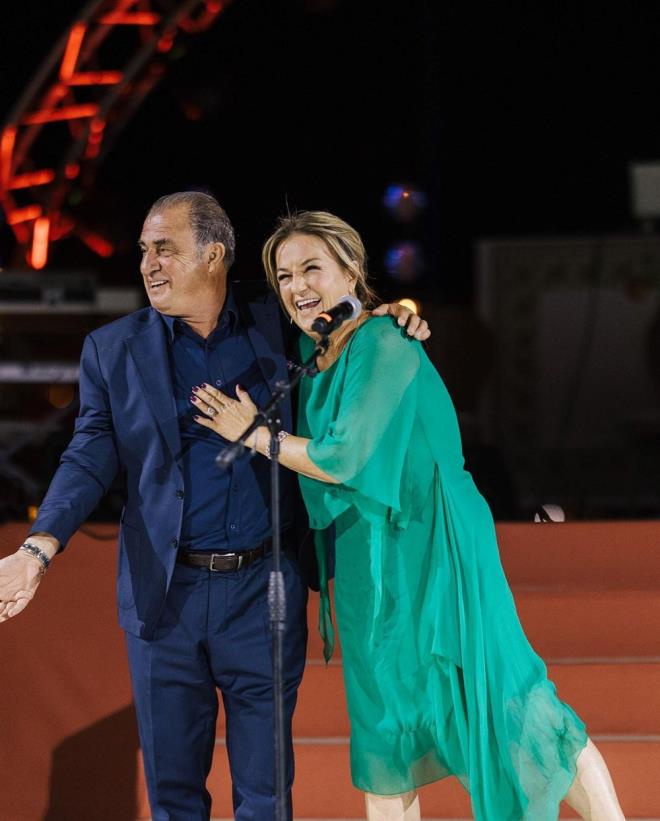 Panathinaikos Basketbol takmnn baantrenr Ergin Ataman ile daha nce de talya'da ayn dnemlerde grev yaptklarn hatrlatan Terim, bu kez de Yunanistan'da Panathinaikos ats altnda grev yapmalar iin "ki baarl hoca gereken her eyi yapacaz." dedi.