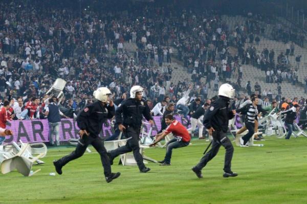 Gezi'yi bahane edip sahay bastlar