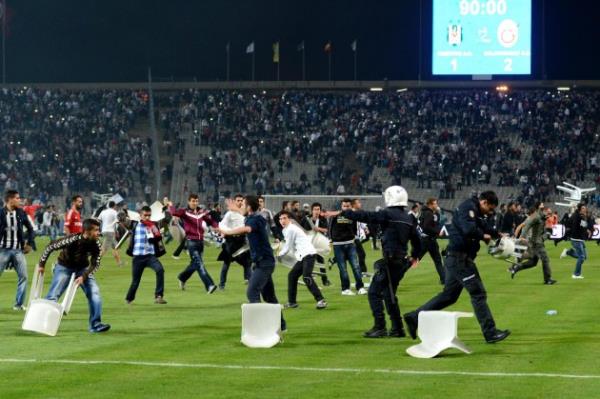 Gezi'yi bahane edip sahay bastlar