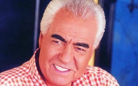 NUR SESGZEL HAYATINI KAYBET! (20 MAYIS)    Bir sredir salk sorunlar yaayan  86 yandaki duayen sanat Nuri Sesigzel'in Beylikdz'ndeki zel hastanede kalp yetmezlii sonucu hayatn kaybetti.