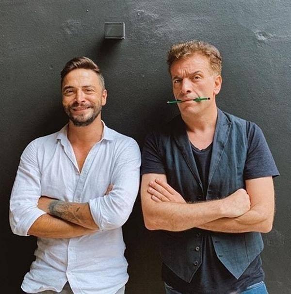 Ahmet Cemcir katld sergi sonras gazetecilerin sorularn yantlad.     Cemcir, ?Ahmet Kural ile barmay dnyor musunuz?? sorusuna u yant verdi:    ?Allah herkesin yolunu ak etsin. Ticari bir anlamazlk sz konusu deildi. Aramzda krgnlk deil bkknlk var. Ahmet ile grmyorum ve grmeyeceim de!?