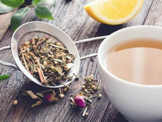 Atom ay indekiler Listesi     <br>  Atom ay iindekiler ile bireyleri hastalklardan korumaktadr. Atom ay ierik olarak farkllaabiliyor olsa da genel erevede karma eklenen bitkiler bellidir.