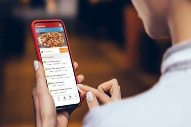 Online yemek siparii yoluyla en ok sipari edilen yemekler srasyla;