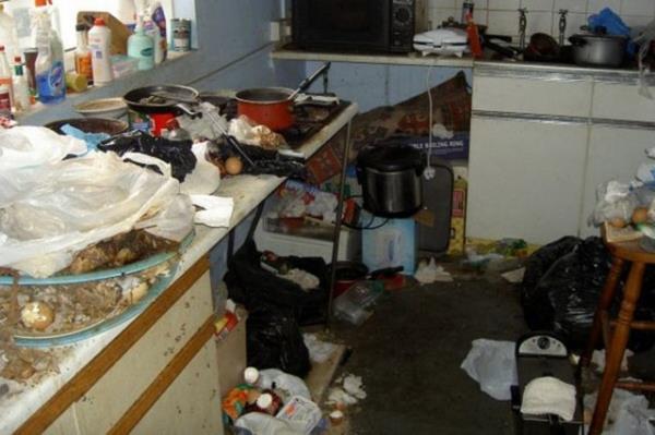 niversiteyi kazanmak herkesin hayali olabilir ama renci evinde yaamak bazen hayalden tesini gerektirir