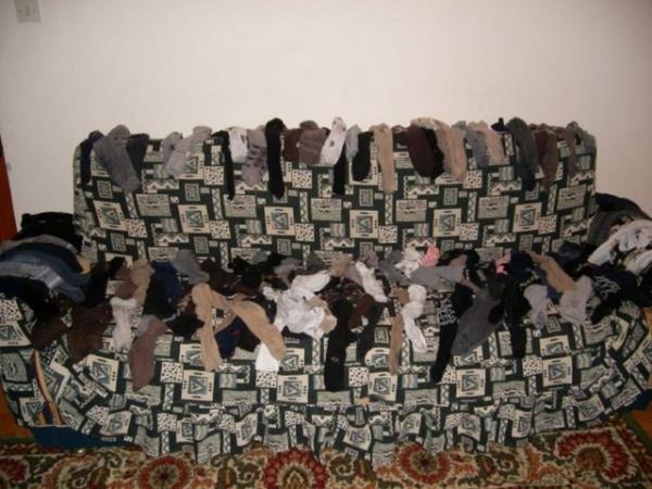 niversiteyi kazanmak herkesin hayali olabilir ama renci evinde yaamak bazen hayalden tesini gerektirir