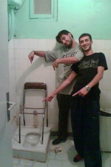 niversiteyi kazanmak herkesin hayali olabilir ama renci evinde yaamak bazen hayalden tesini gerektirir