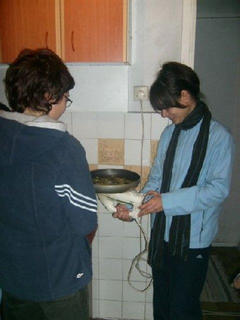 niversiteyi kazanmak herkesin hayali olabilir ama renci evinde yaamak bazen hayalden tesini gerektirir