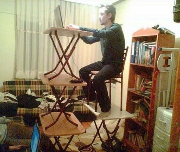 niversiteyi kazanmak herkesin hayali olabilir ama renci evinde yaamak bazen hayalden tesini gerektirir