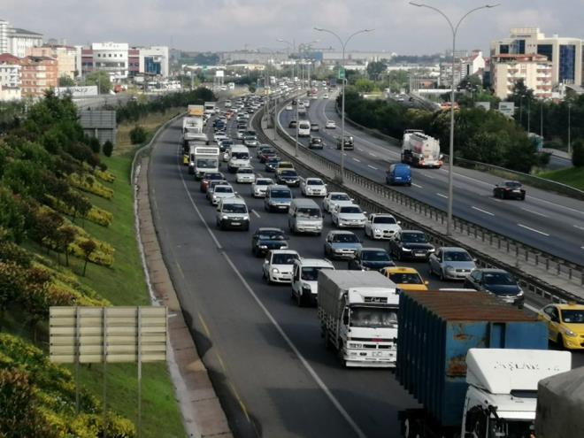 0-1300 motor  <br>  Tat deeri 180 bin 600 liraya kadar  <br>  1-3 ya - 2.120 TL'den 3359 TL'ye kt     4-6 ya - 1479 TL'den 2343 TL'ye kt    Tat deeri  180 bin 600 - 316.400 lira aras    1-3 ya - 2330 TL'den 3692 TL'ye kt    4-6 ya - 1626 TL'den 2576 TL'ye kt  <br>  Tat deeri  316.400 lira ve st  <br>  1-3 ya - 2545 TL'den 4032 TL'ye kt    4-6 ya - 1773 TL'den 2809 TL'ye kt