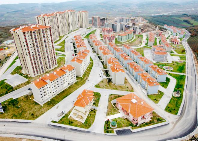 Sz konusu izinleri alan vatandalar, e devlet zerinden izin belgesi iin bavuruda bulunabilecek. Kltr ve Turizm Bakanl'nn ilgili yetkilileri de bu izni vermeden nce, konutu gelip inceleyecek.