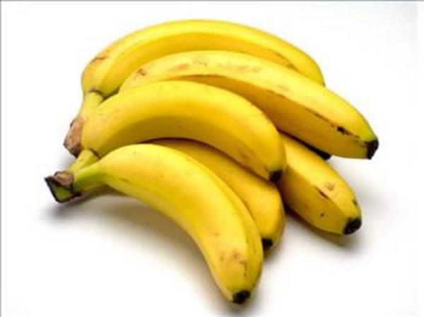 <b>Muz:</b> Kalp hastal�klar�, dola��m ve sindirim sistemini d�zenlemesi, uykudan �nce yendi�i takdirde rahat bir uykuyu garanti etmesi gibi faydalar� vard�r. Yorgunlu�a kar�� da etkili olan muz beyne serotonin salg�latarak mutlu eder.