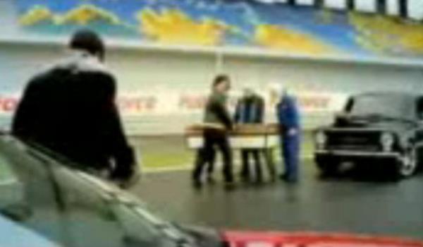 "Asfalt a�lad� be!"