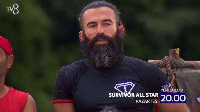 Turabi ise ryasnda yarmaclar grdn u szlerle anlatt: Ryam zindan ettiler bana. Tam yemek yiyip gzel bir rya greceim zannederken Hakan' grdm. Koarak yemek istedi benden ve vermemek iin uratm. Ryam zehir ettiler."