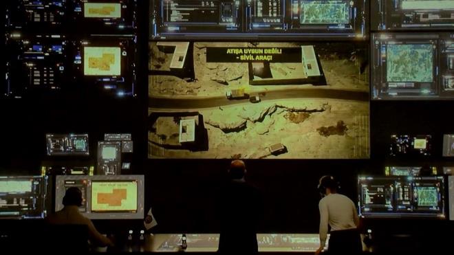 Bu y�l kurulu�unun 97'nci y�l� kutlanan M�T'in, T�rk �stihbarat tarihinde farkl� d�nemlerine ait belgeler ve ekipmanlar�n bulundu�u 'Temas �stanbul' sergisi AKM'de a��ld�.