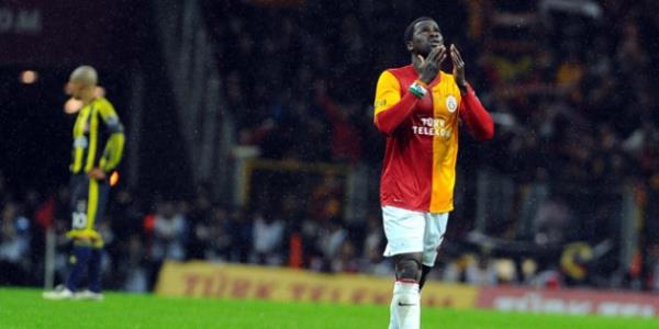 12.Emmanuel Eboue-2,5 milyon euro