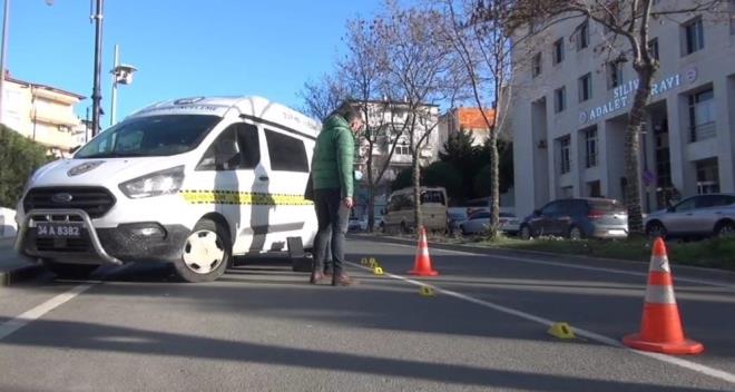 Olayn ardndan kaarak belediyenin nnde bulunan otoparkta saklanan S.N. jandarma ekipleri tarafndan yakaland.  Olayda kullanlan silah ise adliye yannda bulunan mezarlkta bulundu.