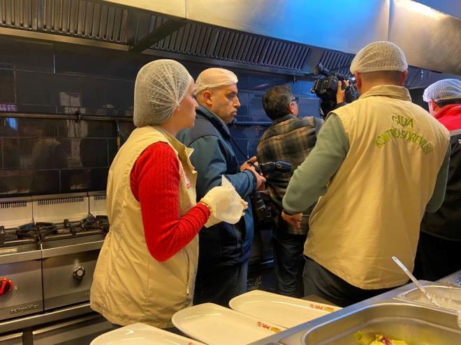 Alnan ya numunelerinin laboratuvarda incelenecei ve insan vcudunda kansere sebep olan polar madde olup olmadnn tespit edilecei belirtildi.