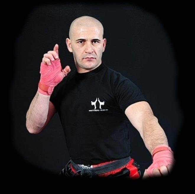 Dizide dv kareografileri bata olmak zere birok alanda dzenlemeler yapm ve byk baar elde etmitir.