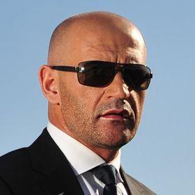 Merak konusu olan ve Kurtlar Vadisi Pusu ile hafzalara yer edinen Kazm arman'n ite son hali;