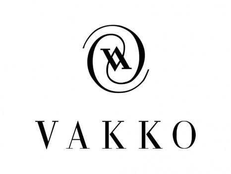 Vitali ve Alber adl iki kardein isimlerinin ba harflerini ve Hakko soyadnn 'kko' ksmn birletirerek oluturduu bir marka. Hakko kardeler tarafndan apka Devrimi'nin ardndan 1934 ylnda en apka firmas ad ile kuruldu. lk maazas 1962 ylnda Beyolu'nda ald. lk earb 1938 ylnda retmeye baladlar. Trkiye'de bayan apkasnn youn bir ekilde kullanld dnemde Vakko en byk klarndan birisini yapt. Bugn de earp ve kravat deyince Trkiye'nin ilk akla gelen markas.