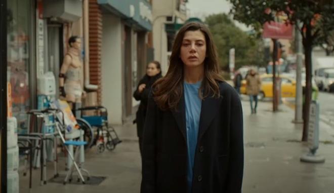 GAMZE BEBENDEN VAZGEMED    mer son blmde; Gamze kanca ne yapacan bilemeyen mer, telala Nuran' arayp olan biteni anlatt.