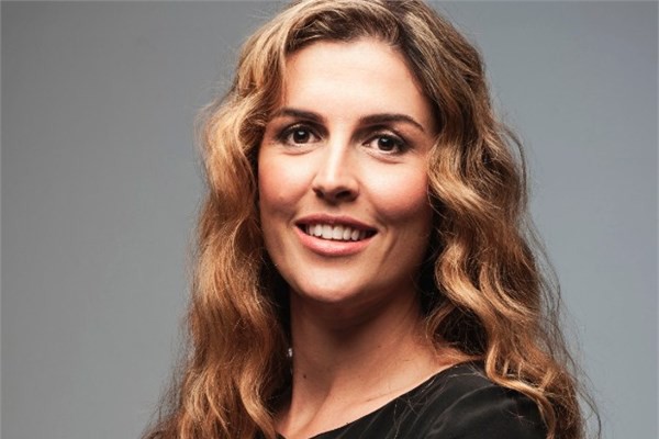 <p><b>32- Claudia Sender</b></p>  TAM Airlines irketinin CEO'su. 38 yanda