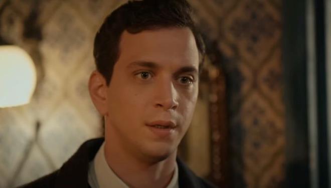 mer'de Gamze'yi ldrtan aile fotoraf! "Bu tavrlar bana dert aacak" - 13  "SANA OLAN GVENM KAYBETTM GAMZE"    Ayn anlarda Nuran'dan zr dilemeye giden Gamze, baarl olamaynca bir kez daha mer'i arad. Onun ule ile ne yaptn soran Gamze, "Sen bir ey kaybetmedin. Bebein yokluunu kabul etmitin zaten" dedi.    Bunun zerine mer de "Yanlyorsun, ben sana olan gvenimi kaybettim Gamze" dedi.    Eda hcredeyken gelen Tahir ise istese de kzn gremedi. Aliye'nin tavrndan holanmayan Tahir, "Yerinizi bilin ve asla kzlarm grmeme engel olmayn" dedi.