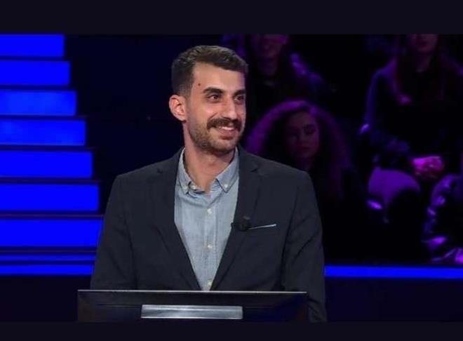 Kim Milyoner Olmak ster'e katlan Yusuf pek, yneltilen soruya "akal ve akal" cevabn vererek 300 bin lira kazand. Yarmac Yusuf pek, "Hocalarm, 'Bu bilgiler bir gn Kim Milyoner Olmak ster?'e katlrsanz iinize yarar' demiti. Hakl ktlar" dedi.