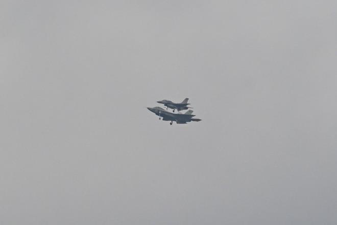 Kotil, sosyal medya hesabndan yapt paylamda u ifadelere yer verdi:    ''Bugn gurur gnmz. KAAN'mz 13 dakika havada kalarak 8000 feet irtifada 230 knot hza ulat. Bu yolda bizlerin yolunu aan Cumhurbakan'mz Recep Tayyip Erdoan'a ve KAAN'mz iin bandan beri byk zveriyle alan tm alma arkadalarma ve ailelerine teekkr ederim."