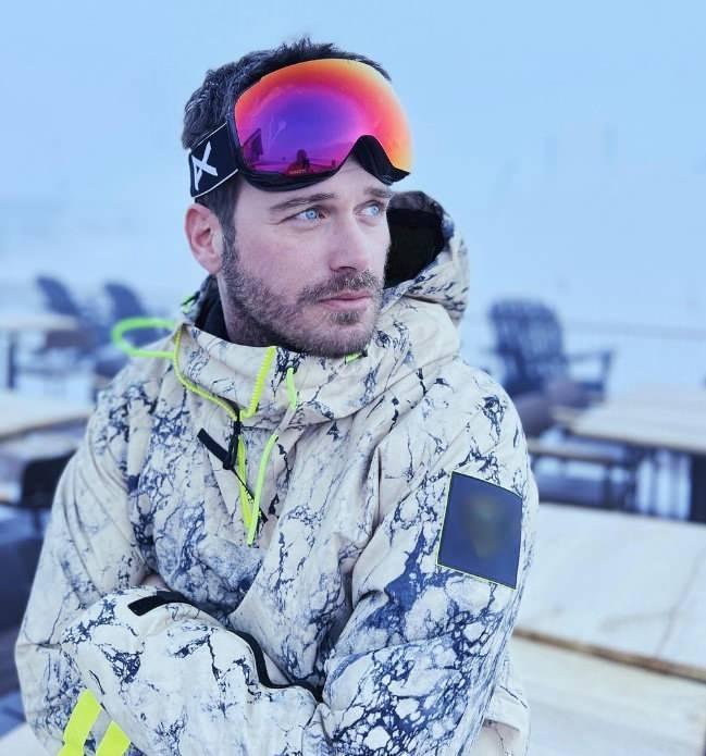 Getiimiz gn zge zpirini ve Burak Yamantrk', ky evlerinde arladlar.