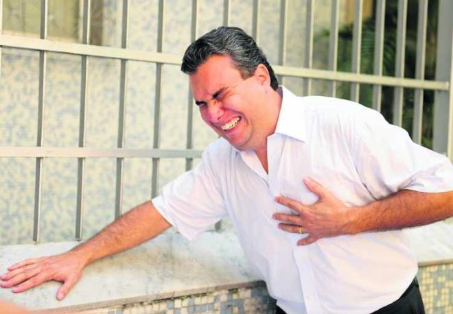 DOYMU YA EREN GIDALARDAN UZAK DURMAK    Diyetle alnan ya miktar arttka, kandaki ya seviyesi de artar. Doymu yalar fazla tketildiinde kalp damar hastalklarn tetikler.