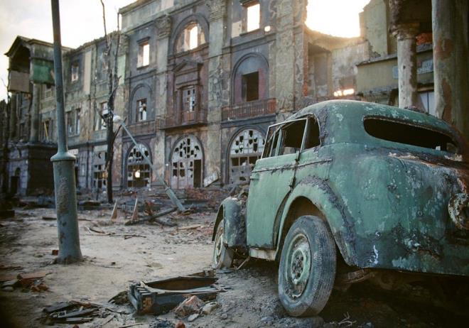 Sonu olarak, insanlarn neslinin tkenmesi, dnya zerinde geni kapsaml ve karmak etkilere yol aard.     Bu durum, doal dnya zerinde nemli deiikliklere neden olabilir ve baz trlerin avantaj salamasyla sonulanabilirken, dier trlerin ise yok olmasna neden olabilirdi.