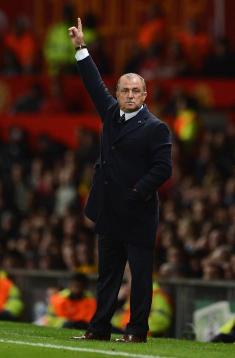 aykurize manda 52.000 kii 90 dakika boyunda imparator fatih terim diye bararak !! Bunu yay herkese bari bugun birlik olalm!