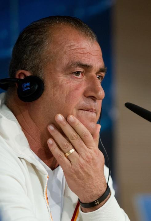 mparator fatih terim doru ama hi bir ey GALATASARAY sevmemden vazgeiremez