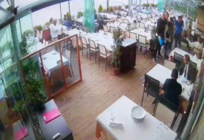 ebeke yelerinin daha nce anlamazlk yaadklar Rstem Topi?yi 20 ubat 2023?te, akir Zana ile Abdulmelik Ate?i ise 7 Austos 2023?te ldrdkleri ortaya kt. Yine ebeke yesi phelilerin polis klna girerek i insan Y.D.?yi gzaltna alma bahanesiyle kardklar bilgisine ulald.