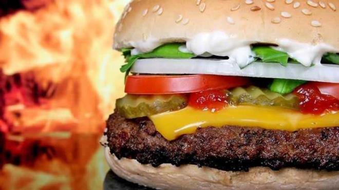 te kanlmas gereken birka yaygn ilenmi gda rnei:  <br>ekerle tatlandrlm iecekler: eker ilaveli sodalar, spor iecekleri, eker ilaveli meyve suyu, eker ilaveli souk aylar, enerji iecekleri