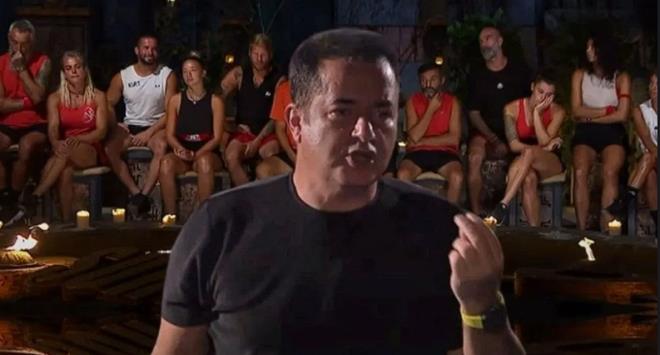 Ilcal "Bu arkadamz Mavi Takm'dan ve bu yarmacmz Aysu! Dn delloda elenseydin bu konu bitmi olacakt nk yeni tespit ettik. Abin herhalde bu olay i edinmi kardei a kalmasn diye byle bir organizasyonun ierisine girmi. Bunu organize eden birini grrsek, bizdeki karl ceza olarak ok yksek. Bundan sonraki 5 dlden yararlanamayacaksn. Bu konuda da sana kar da sitemimiz var. Buradan abine de selamlar, kardeinin Survivor'da olduunu unutmasn ve kardei de eit artlarda yarsn" dedi.