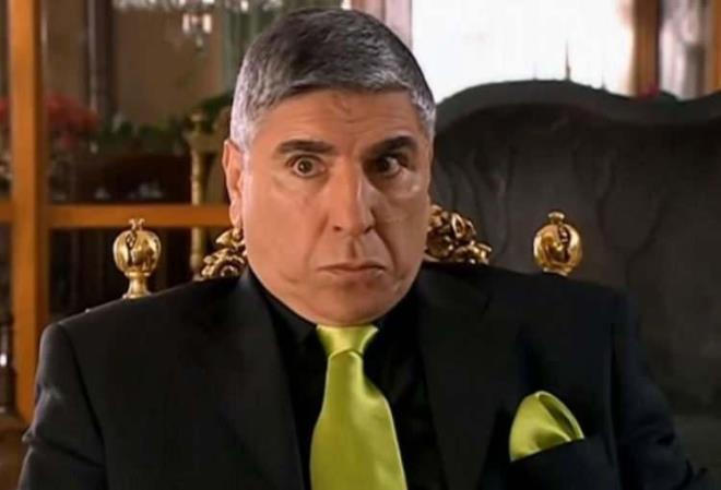 2003?te balayan ve Trkiye?nin en ok konuulan dizilerinden biri haline gelen Kurtlar Vadisi, hala hafzalardaki yerini koruyor. Kurtlar Vadisi?nde Karahanl?nn sa kolu olan Kl karakterini canlandran Atilla Olga?n son halini grenler tanyamyor. Kurtlar Vadisi'nin Kl' Atilla Olga bakn imdi ne halde