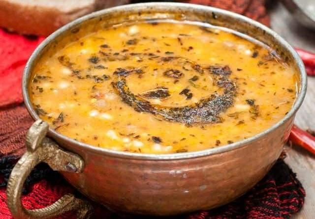 Sorusuna orusuna ok net bir cevap vermenin mmkn olmadn syleyebiliriz. Mecbur kalmadka hazr gdalar kullanmayp, doal ve organik bir beslenme yntemi seerek, salnz riske atmadan korumanz en mantkl davran olacaktr.