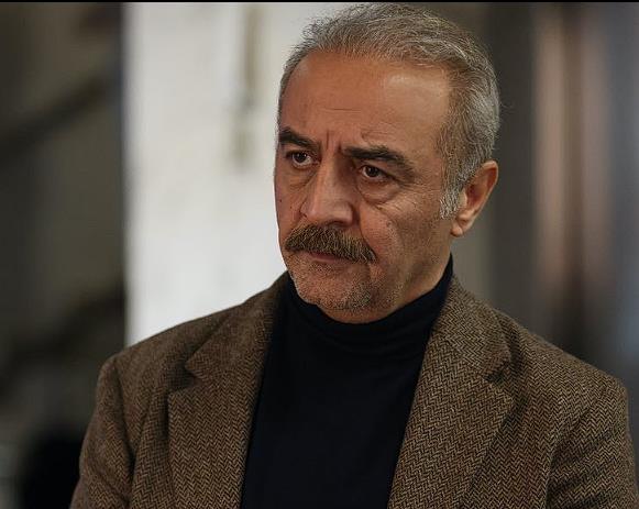 Sosyal medyada grd bir yorumu affetmeyen nl oyuncu konuyu savcla tad.