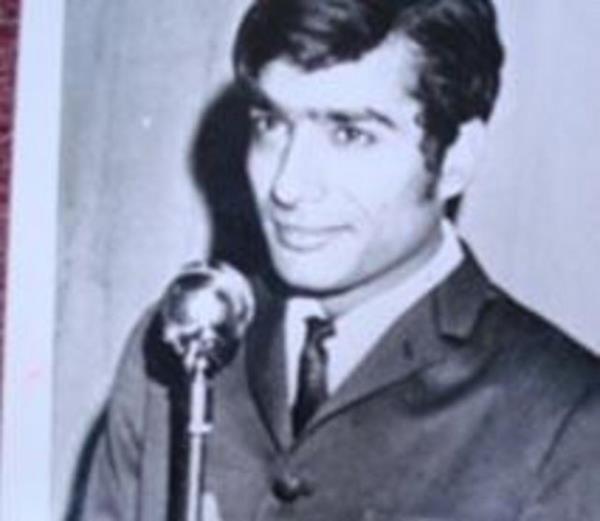 <p><b>MESUT MERTCAN</b></p> TRT'nin efsane spikerlerinden biri Mesut Mertcan. Hatta Trkiye 12 Eyll 1980 askeri darbesini de onun sesinden rendi.