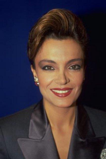 Feyman'n sunduu ve hafzalardan silinmeyen programlardan biri mit Aktan'la birlikte grev ald yi Haftalar Trkiye idi. Bu program 4 yl srd.