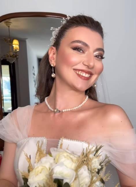 C�ceno�lu ve Karayavuz �ifti sosyal medya hesaplar�ndan nikahlar�na ait g�r�nt�ler payla�t�lar.