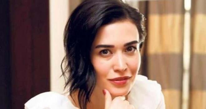 Eski yllardaki halini gren kullanclar oyuncuya, "Estetiklerle ok farkl birine dnm", "Deimi baya", "Tanyamadm", "Her geen gn daha gzel olmu" gibi yorumlarda bulundu.