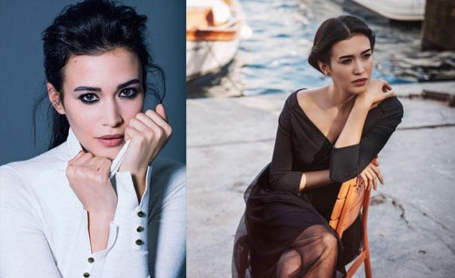 Son olarak eski halleri hali dikkat eken Ecem zkaya, yllar iindeki deiimiyle sosyal medyaya damga vurdu.