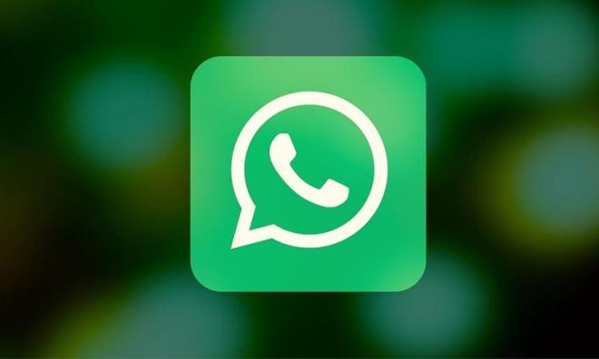 WhatsApp, kullanclarn zel bulduklar sohbetlerini kilitlemesini salayacak yeni zellii ile gndemde. Bu zellik telefonunuza gizlice baklmas durumunda insanlarn ilk etapta kilitli bir sohbet klasrnz olduunu bilmelerini ve sohbetlerinizi okumalarn engelleyecek.