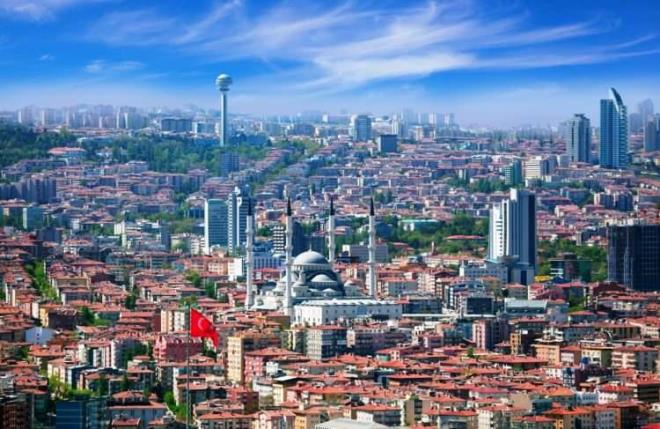 10. ANKARA    Trkiye'de yaam sresinin en uzun olduu iller listesine 10'ncu sradan giri yapan Ankara'da kadnlar iin 81.9 yl, erkekler iinse 76.7 yl olan ortalama yaam sresi genel ortalamada 79.4 yl orannda.