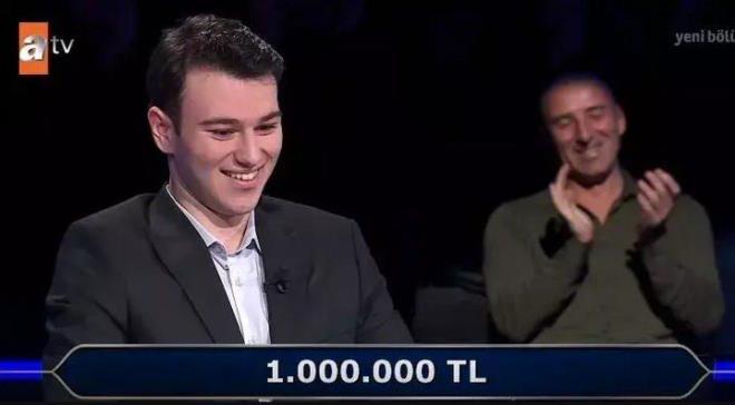 Soruya doru cevap veren baarl yarmac bu sayede 1 milyon TL'lik dle ulaarak, 5 milyon TL'lik byk dl grmeye hak kazand.