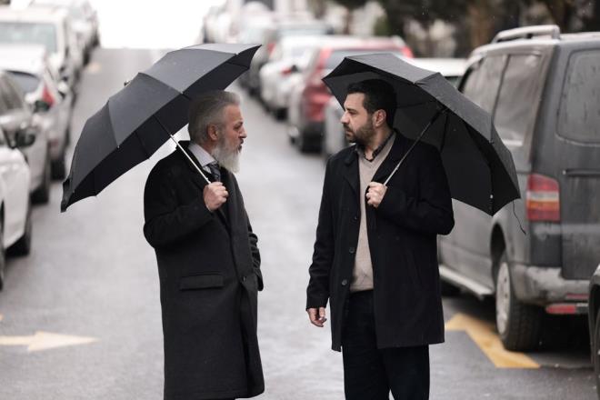 Tahir'in Gamze ile konuacan sylemesi zerine kzan Reat Hoca, mer ile Gamze'nin konumasna gerek olmadna ve mer'i sokakta bulmadn belirtti.